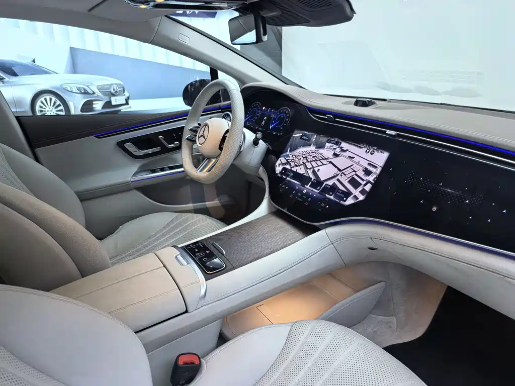 Mercedes-Benz EQE 500 4MATIC Flagship Edition 2025