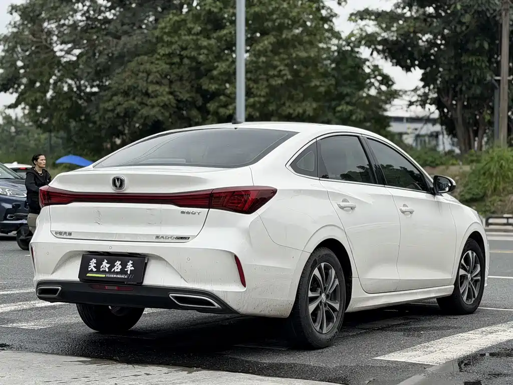 Changan Eado Plus 2021 Blue Whale NE 1.4T GDI DCT Premium Edition