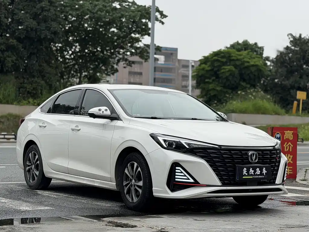 Changan Eado Plus 2021 Blue Whale NE 1.4T GDI DCT Premium Edition