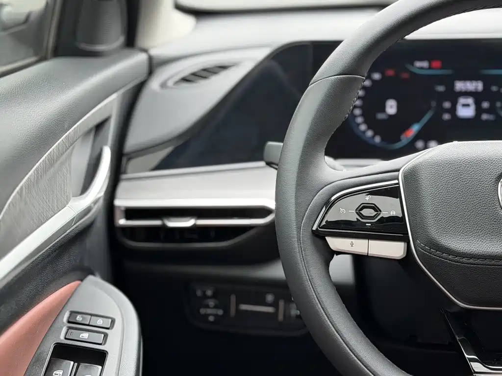 Changan Eado Plus 2021 Blue Whale NE 1.4T GDI DCT Premium Edition