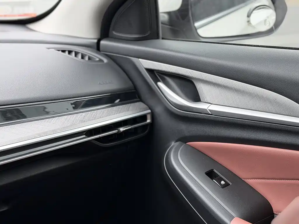 Changan Eado Plus 2021 Blue Whale NE 1.4T GDI DCT Premium Edition