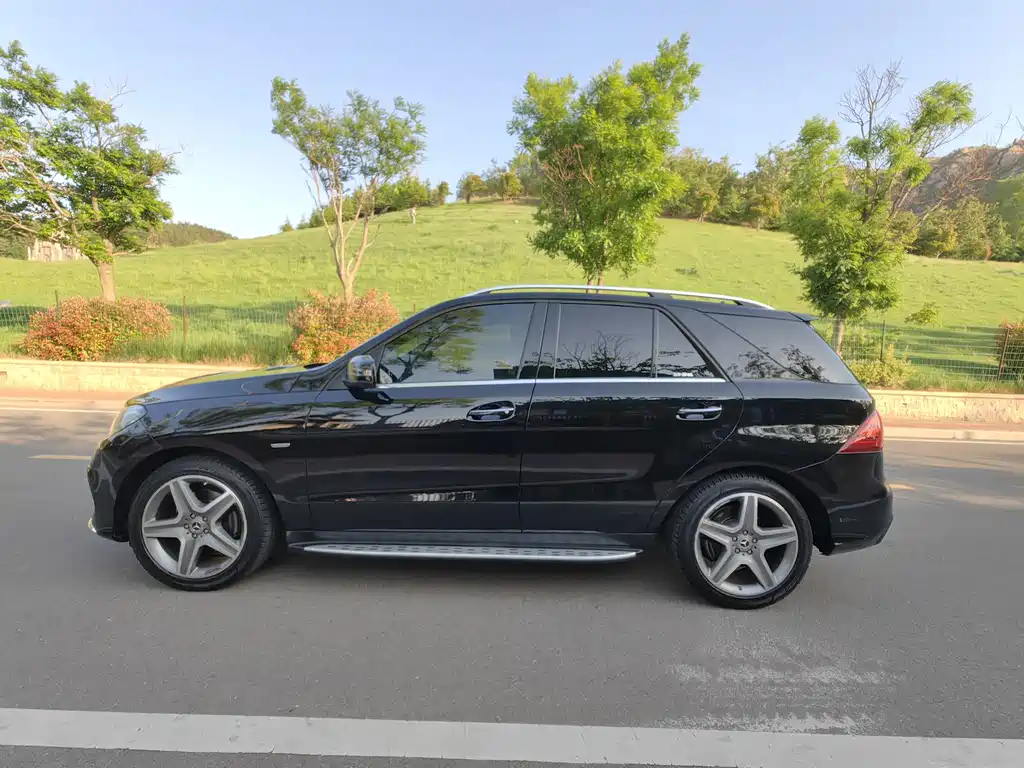 Mercedes-Benz GLE 400 4MATIC Collector's Edition
