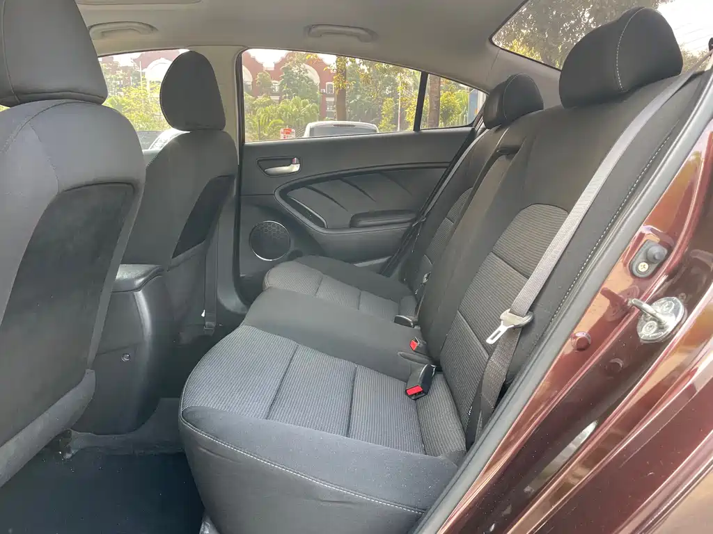 Kia K3 2016 1.6L Automatic GLS