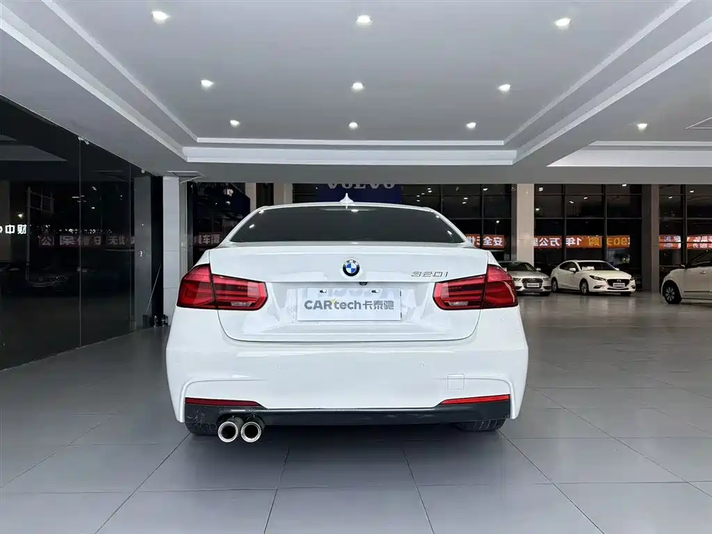 BMW 3 Series 2018 320i M Sport Package