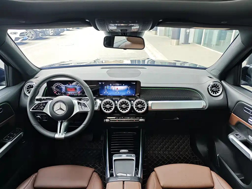 Mercedes-Benz GLB 2024 Facelift GLB 220 Fashion Edition