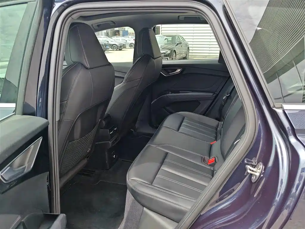 Audi Q4 e-tron 2024 40 e-tron Entry Edition - фото 7