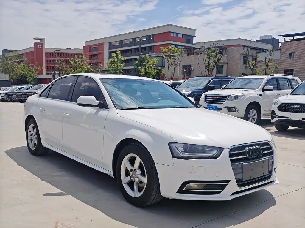 Audi A4L 2013 35 TFSI Automatic Standard