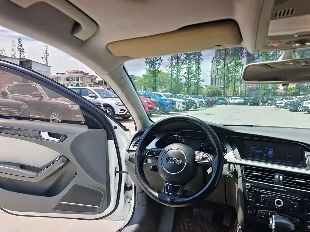 Audi A4L 2013 35 TFSI Automatic Standard