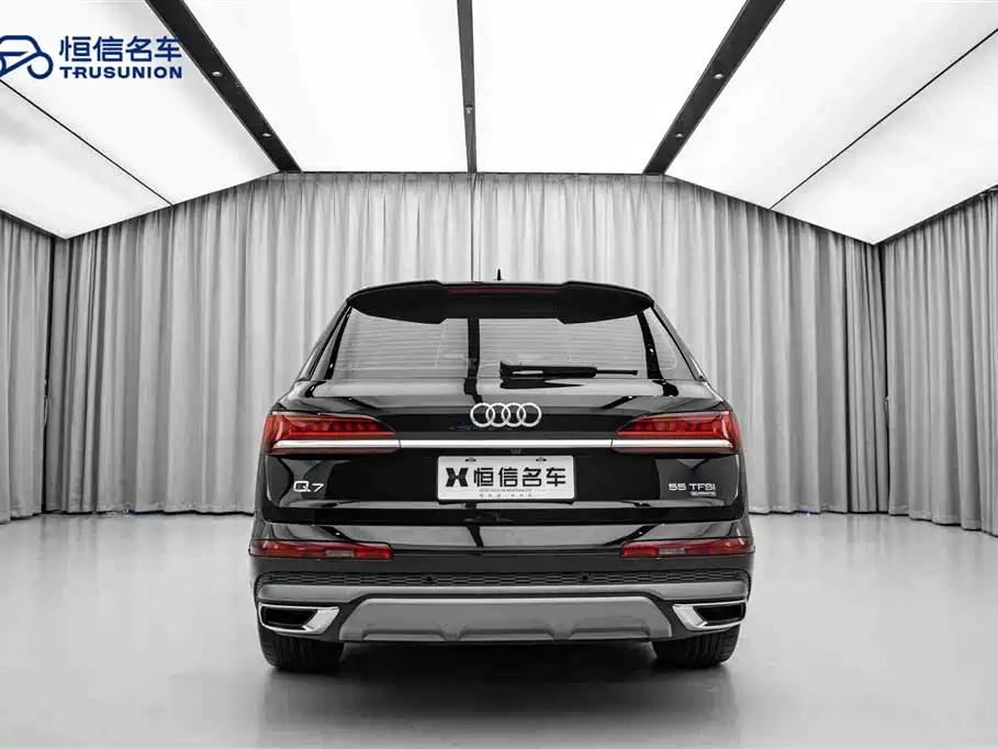 Audi Q7 2023 55 TFSI quattro S line Sport