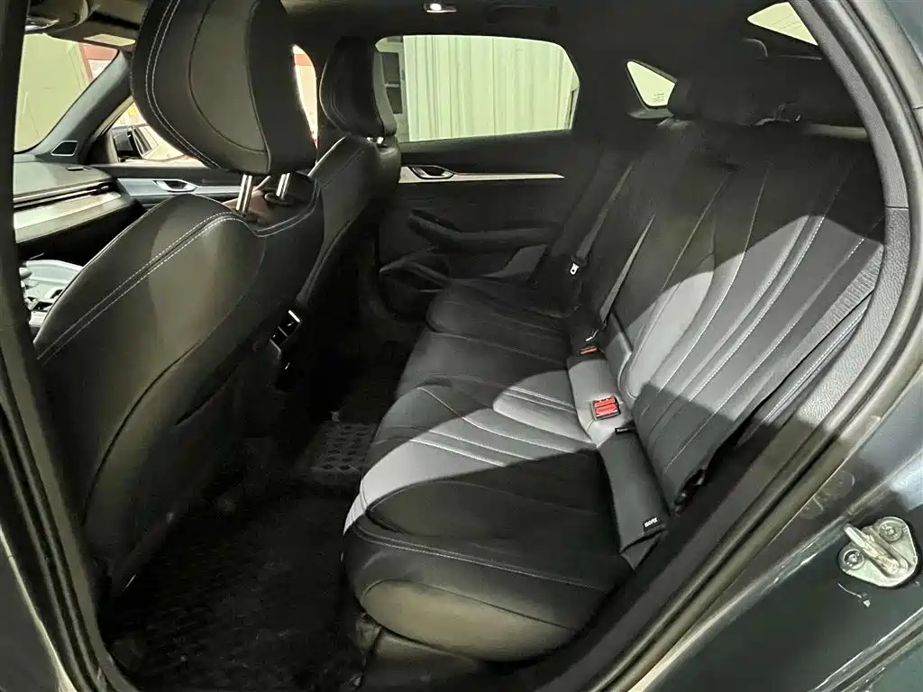 Geely Preface 2024 1.5TD Longteng Edition