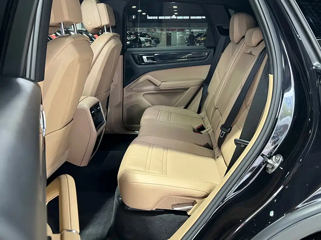 Porsche Cayenne 2019 Cayenne 3.0T