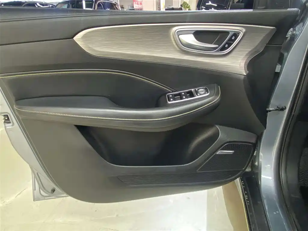 Roewe RX5 2021 PLUS 300TGI Automatic Ali Guochao Flagship Ronglin Edition
