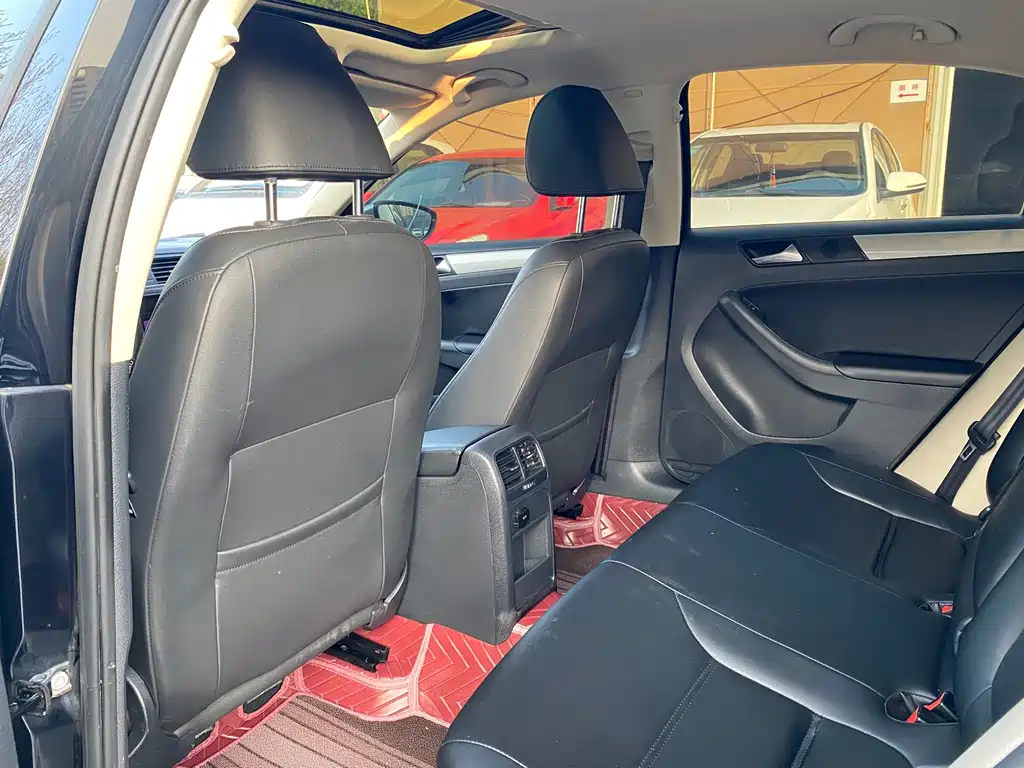 速腾 2012款 1.4TSI 手动豪华型
