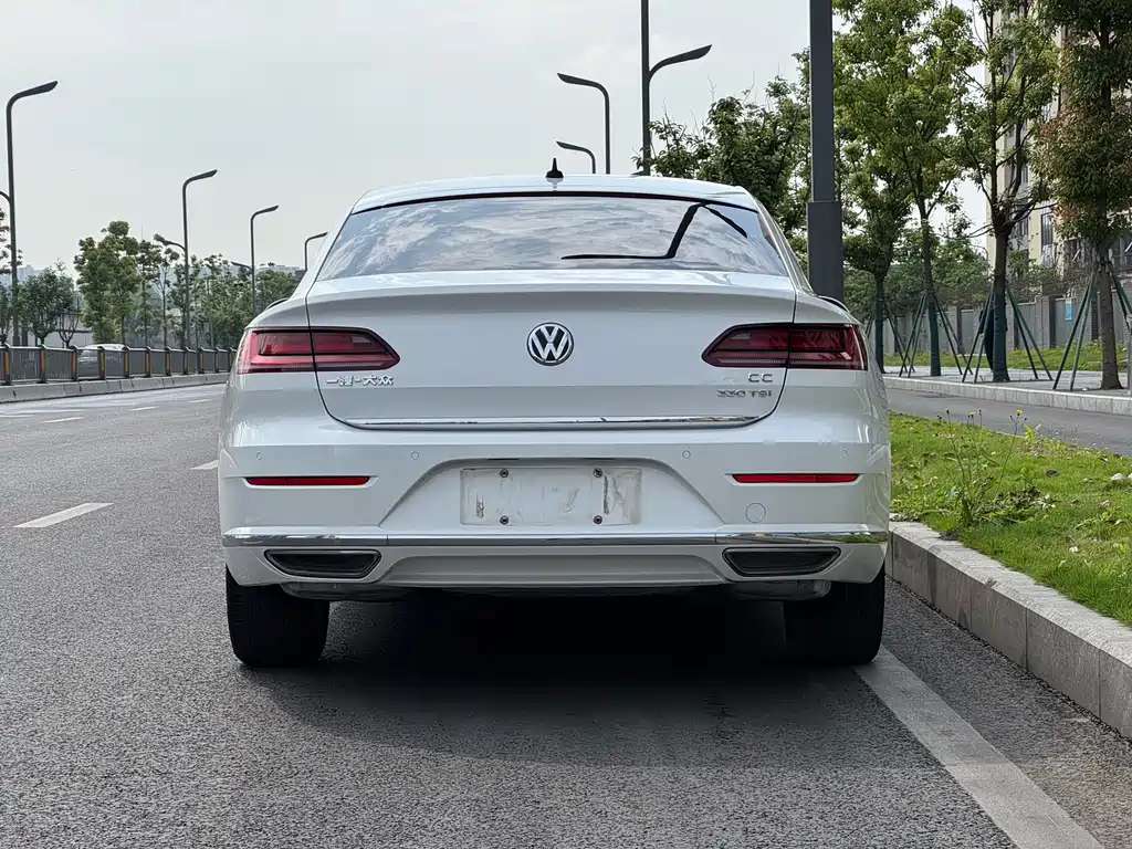 FAW-Volkswagen CC 2019 330TSI Meiyan Edition China VI