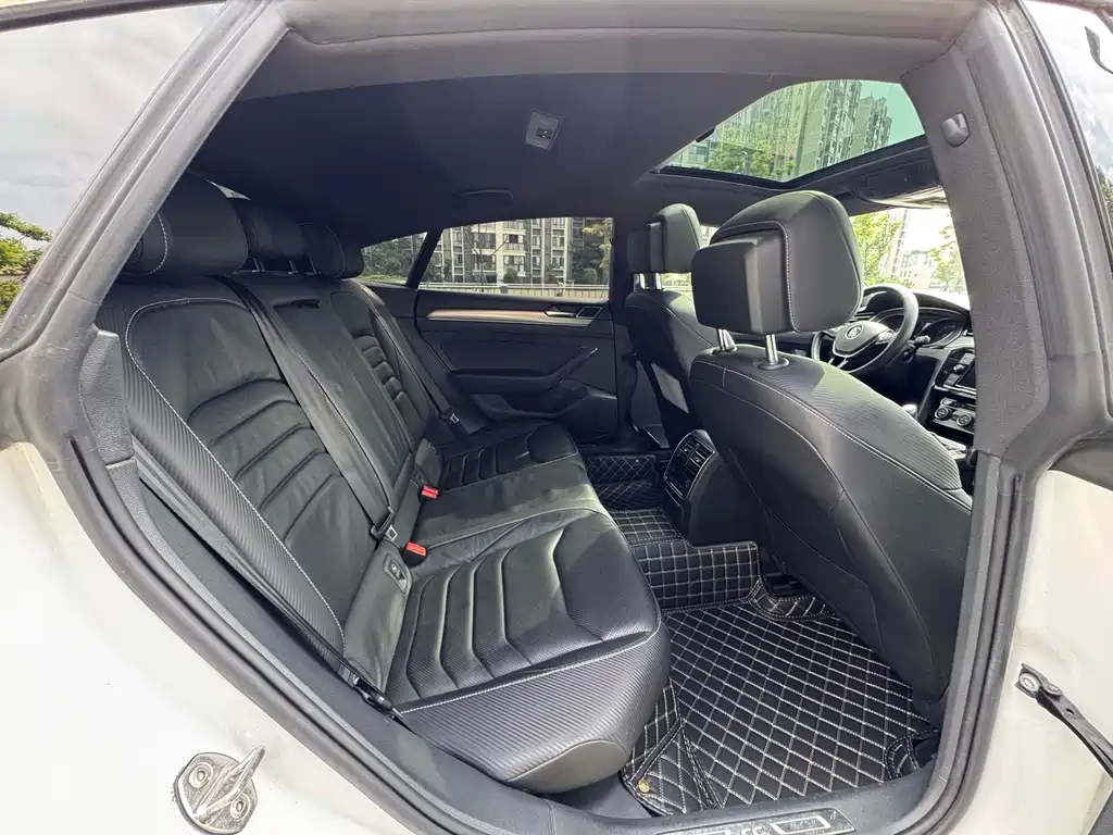 FAW-Volkswagen CC 2019 330TSI Meiyan Edition China VI