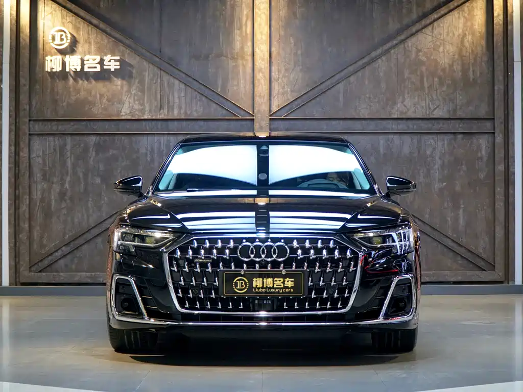 Audi A8L 2025 55 TFSI quattro Flagship