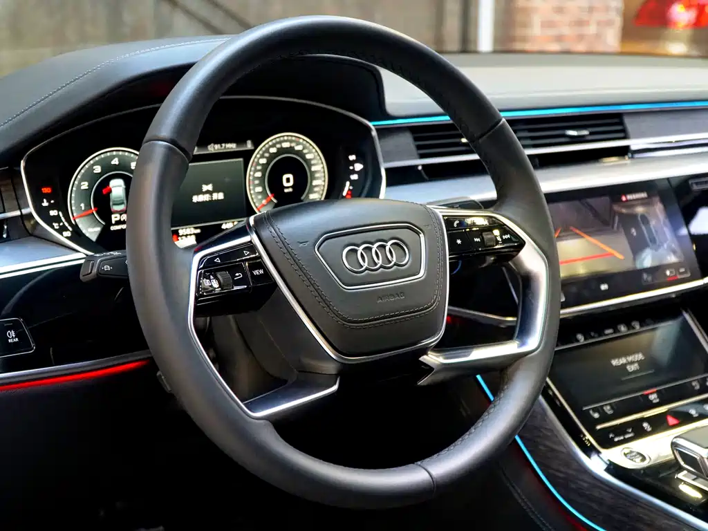 Audi A8L 2025 55 TFSI quattro Flagship