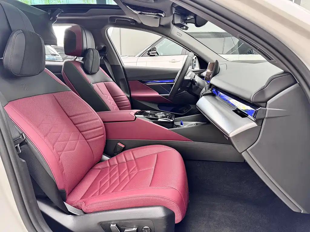 BMW i5 2025 eDrive 40L M Sport Package