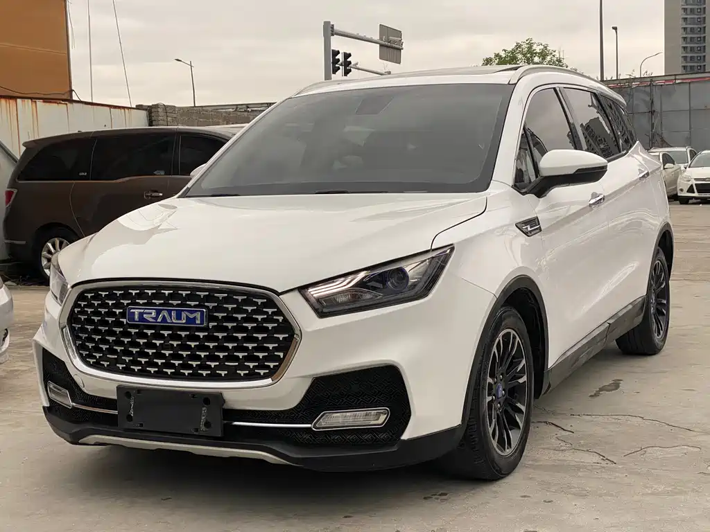 Tram S70 2018 1.5T Automatic Luxury 7-Seater