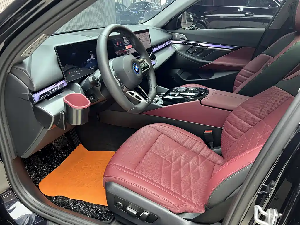 BMW i5 2025 eDrive 40L M Sport Package