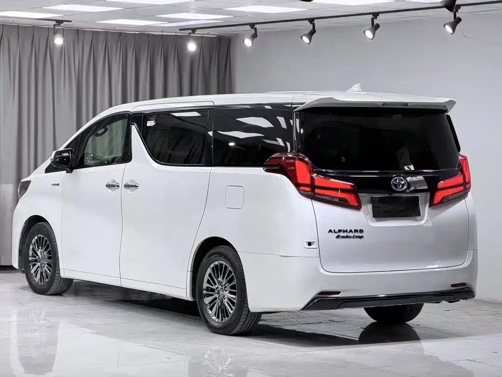 Alphard 2021 Hybrid 2.5L Premium Edition