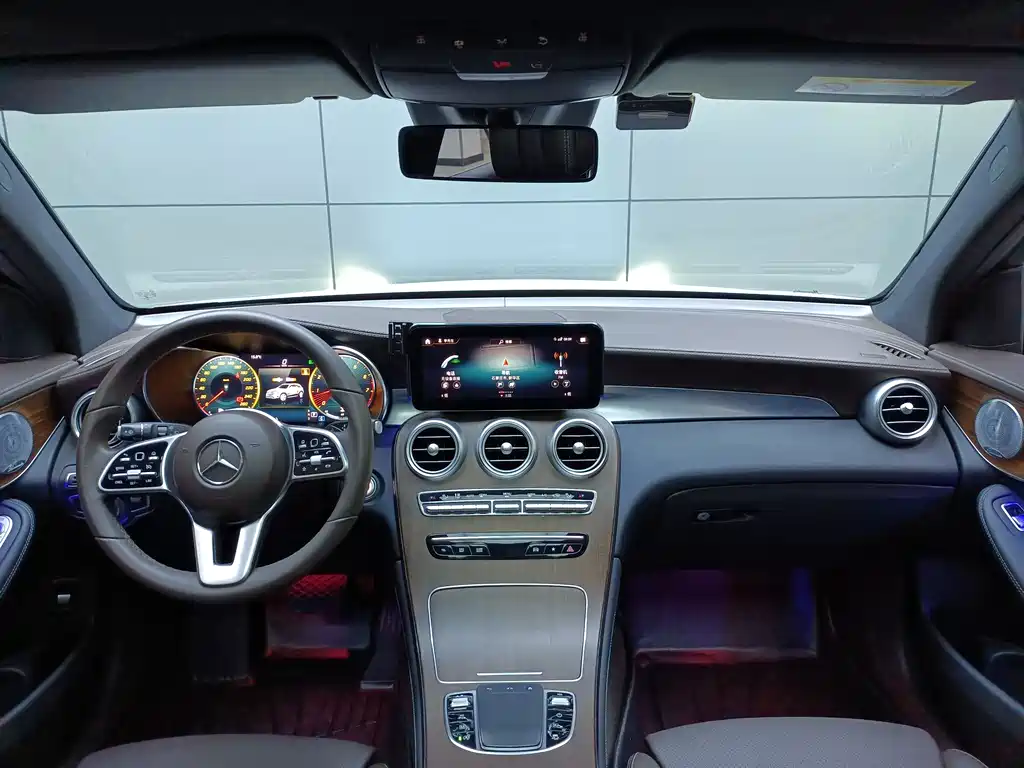 Mercedes-Benz GLC 2021 GLC 300 L 4MATIC Dynamic
