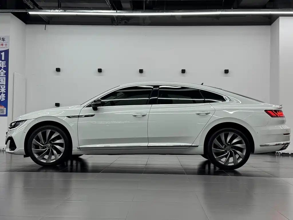 FAW-Volkswagen CC 2023 380TSI Dazzling Edition