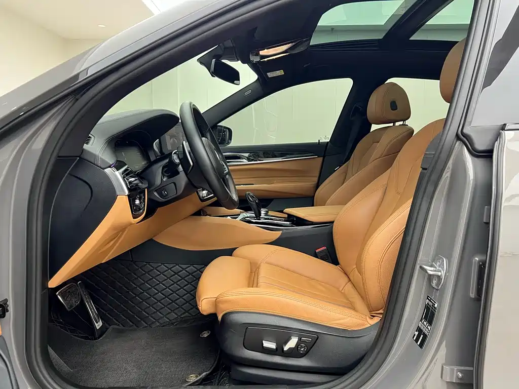 BMW 6 Series GT 2021 630i M Sport Package - фото 19