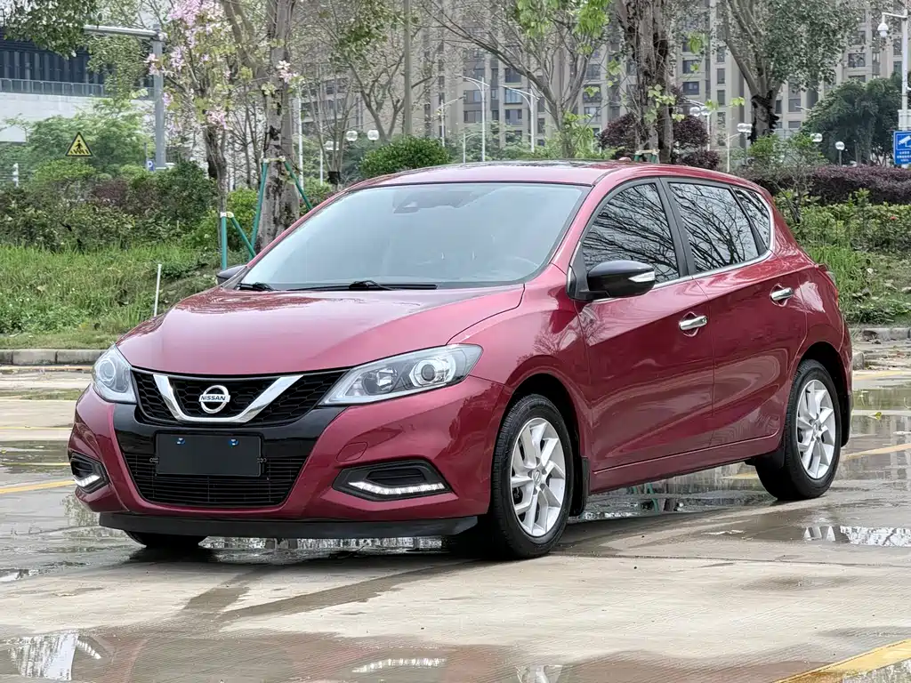 Nissan Tiida 2021 1.6L CVT Smart Edition