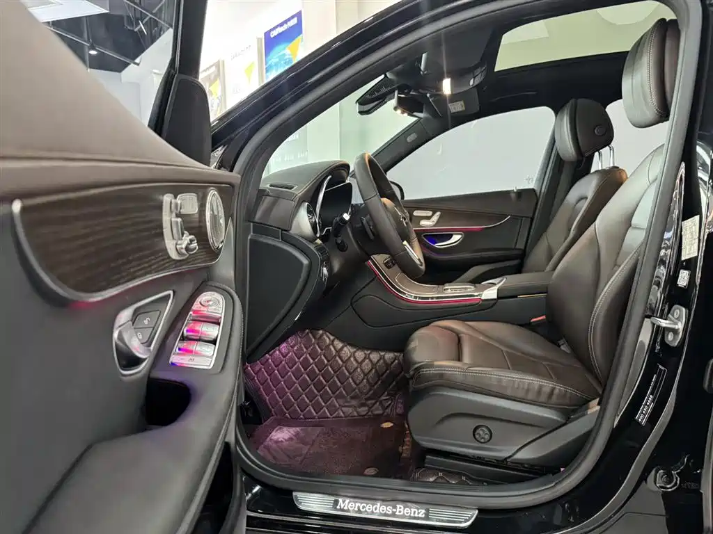 Mercedes-Benz GLC 2022 Facelift II GLC 260 L 4MATIC Luxury