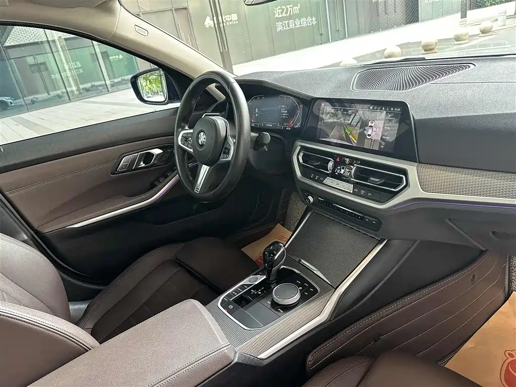 BMW 3 Series 2020 325i M Sport Night Edition - фото 22
