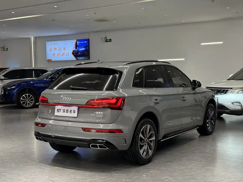 Audi Q5L 2025 40 TFSI Luxury Dynamic - фото 12