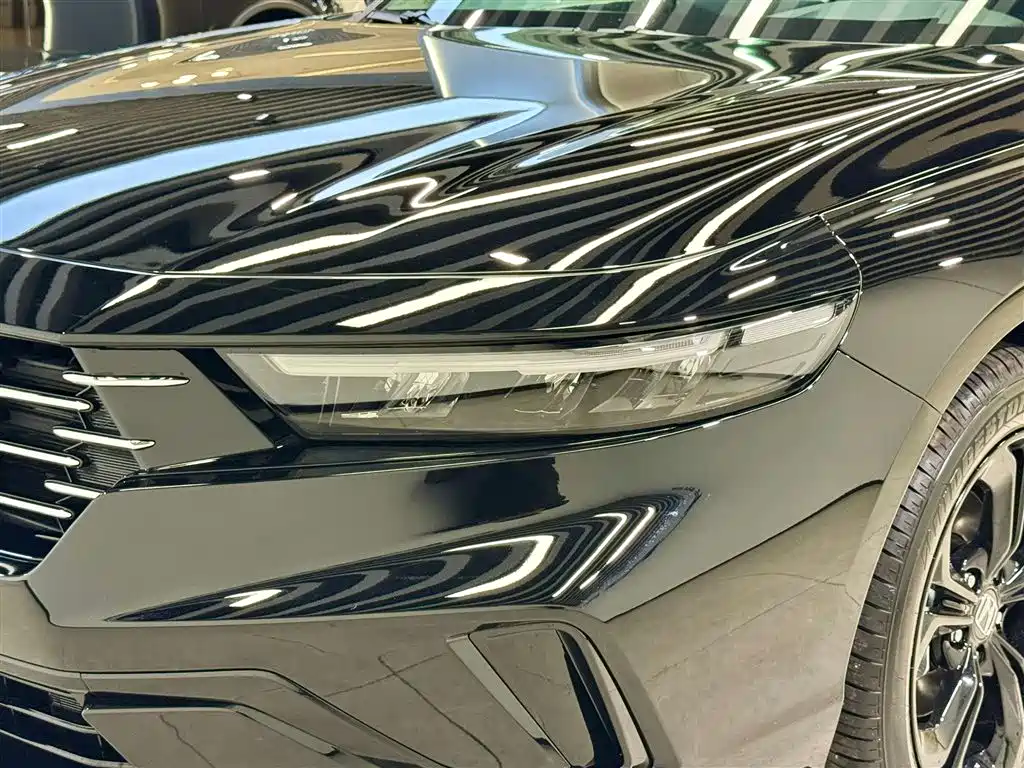 2025 Honda Accord Sport Series 260TURBO Luxury Edition