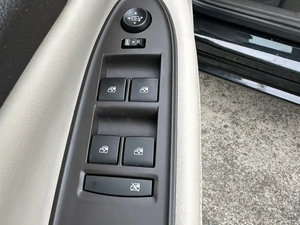 Buick Verano 2015 Sedan 15S Automatic Leading Edition