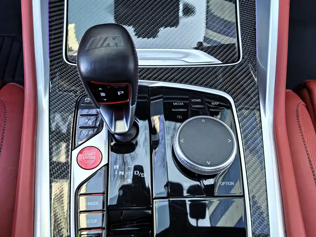 BMW X6 M Competition 2023 - фото 19