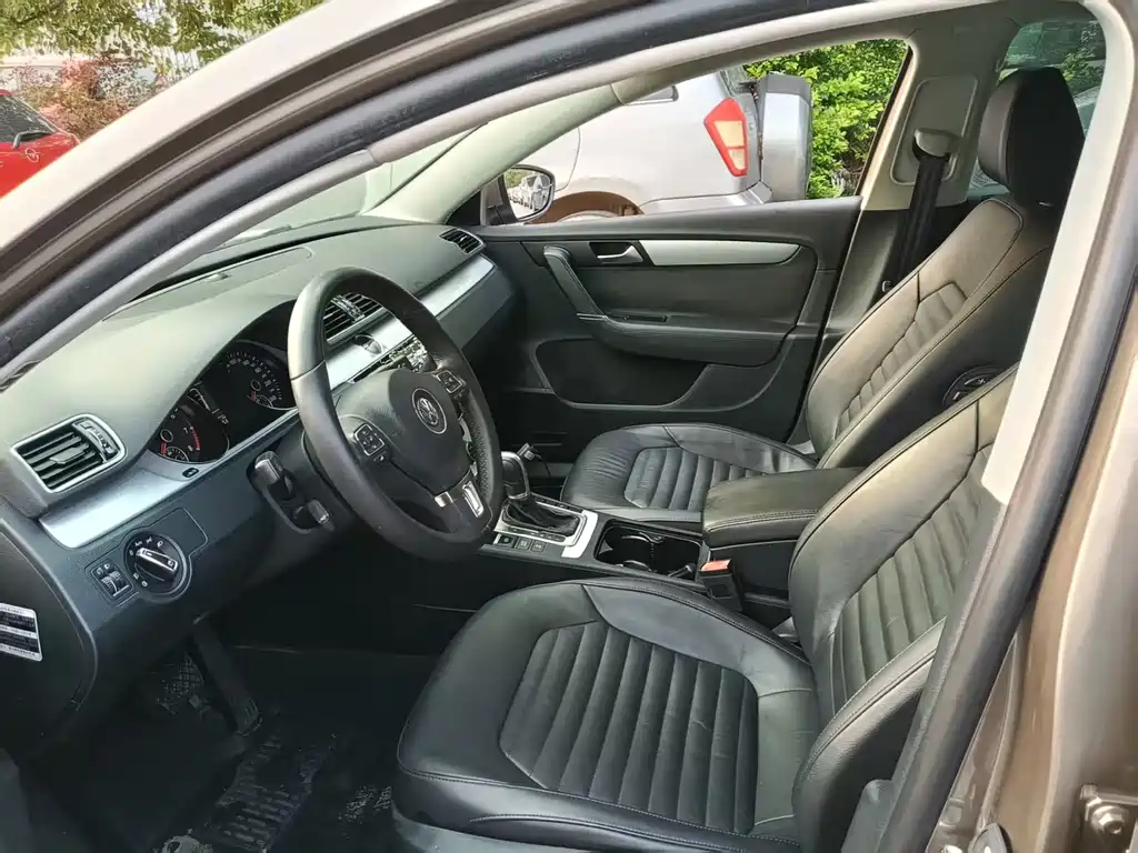 Magotan 2015 1.8TSI Leading Edition