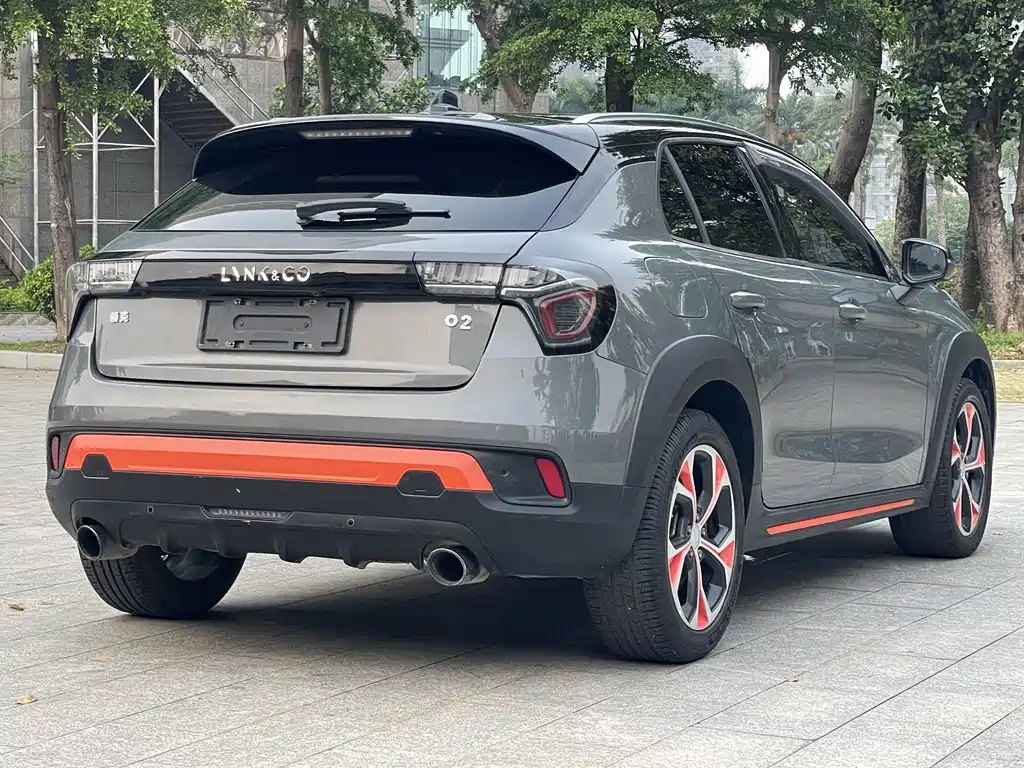 Lynk & Co 02 2018 1.5T DCT FWD Pro Edition China V