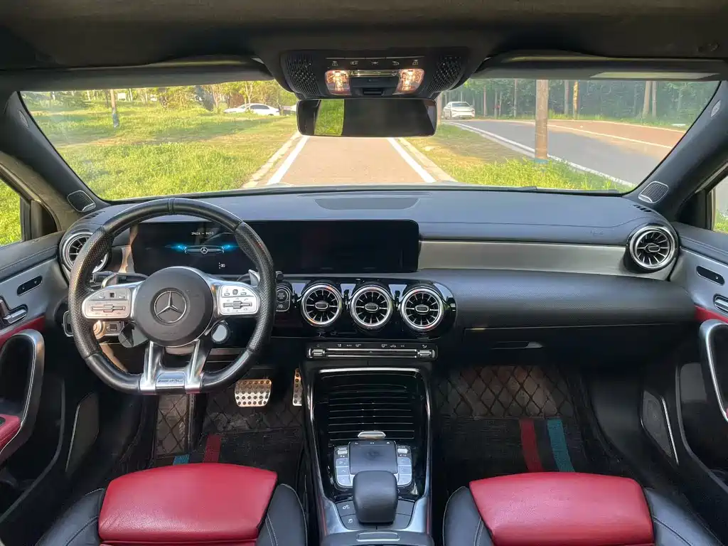 Mercedes-Benz A-Class AMG 2020 AMG A 35 4MATIC
