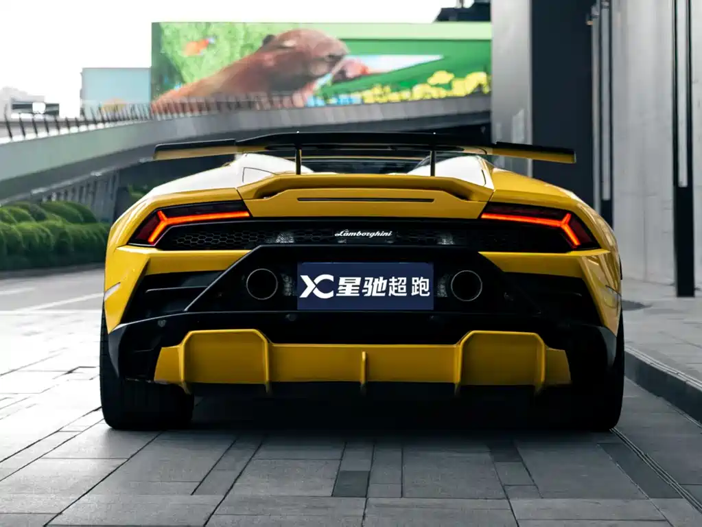 2020 Lamborghini Huracán EVO RWD Spyder