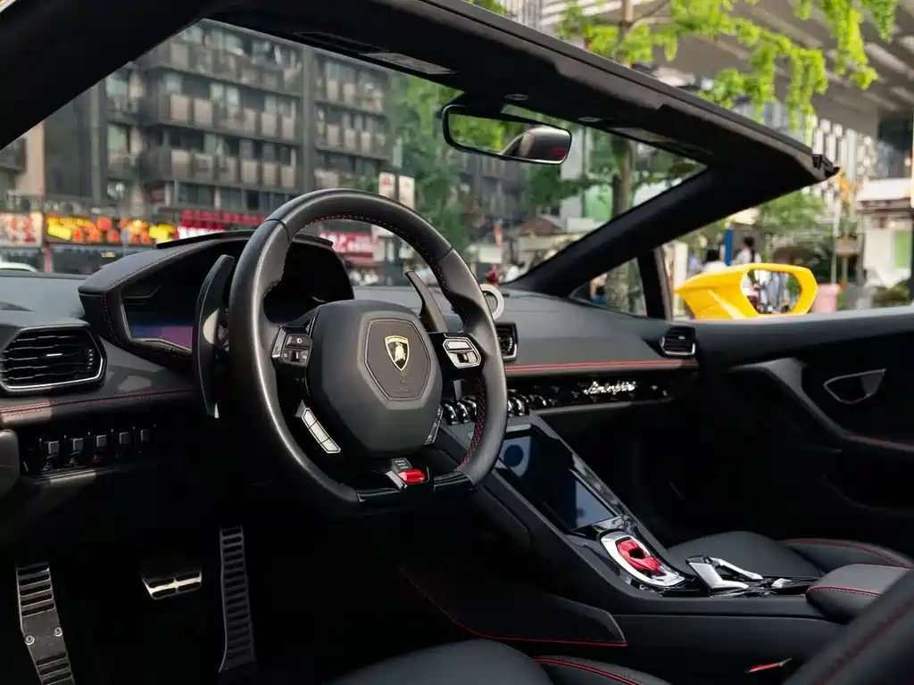 2020 Lamborghini Huracán EVO RWD Spyder