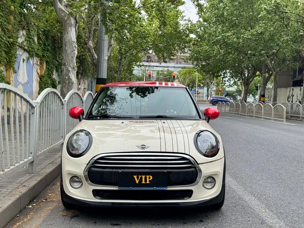 MINI 2018 1.5T ONE PLUS