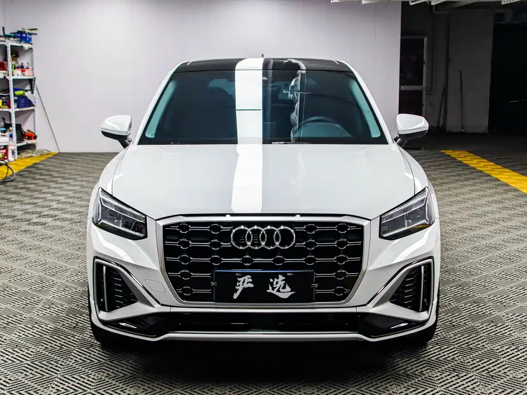 Audi Q2L 2022 35 TFSI Fashion Dynamic Edition