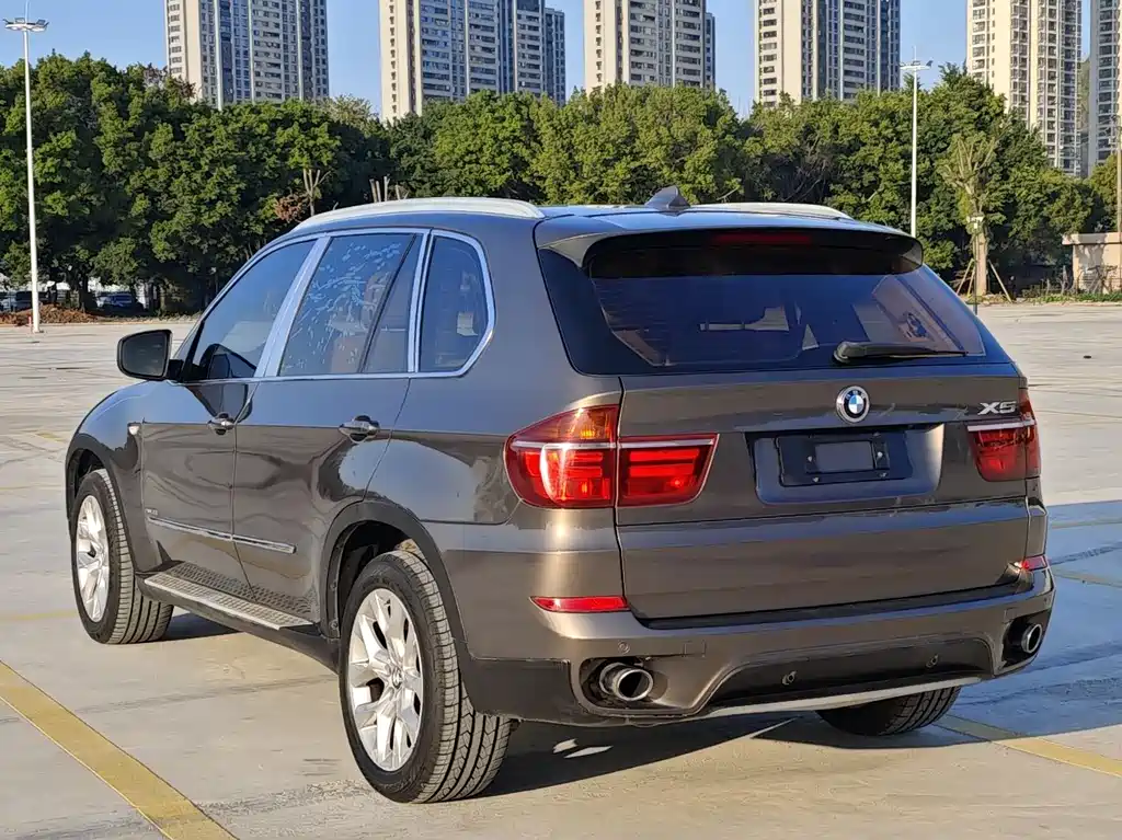 BMW X5 (Import) 2011 US Spec
