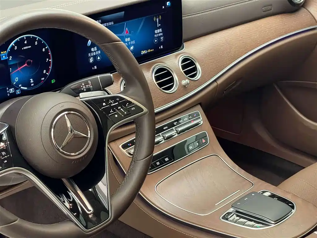 Mercedes-Benz E-Class 2023 Facelift E 300 L Fashion Edition