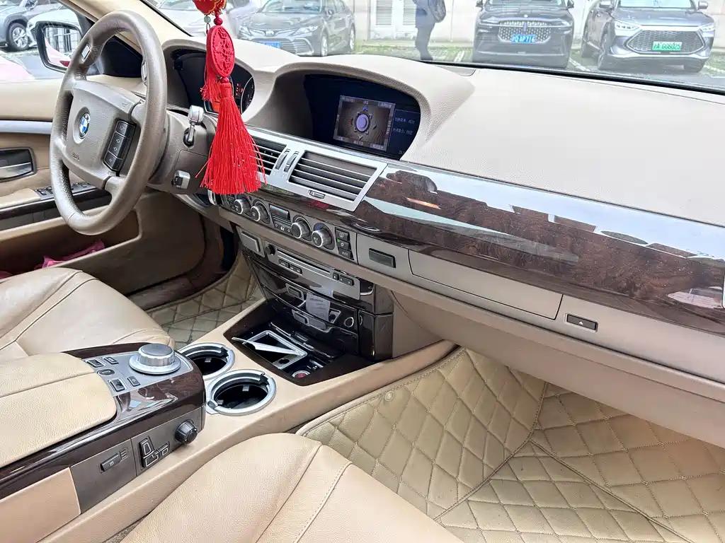 BMW 7 Series 2009 730Li Luxury