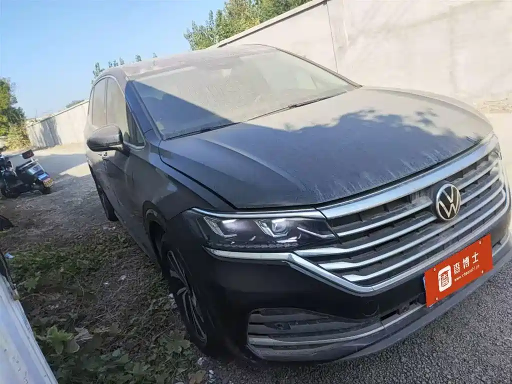 Viloran 2024 330TSI Luxury Edition