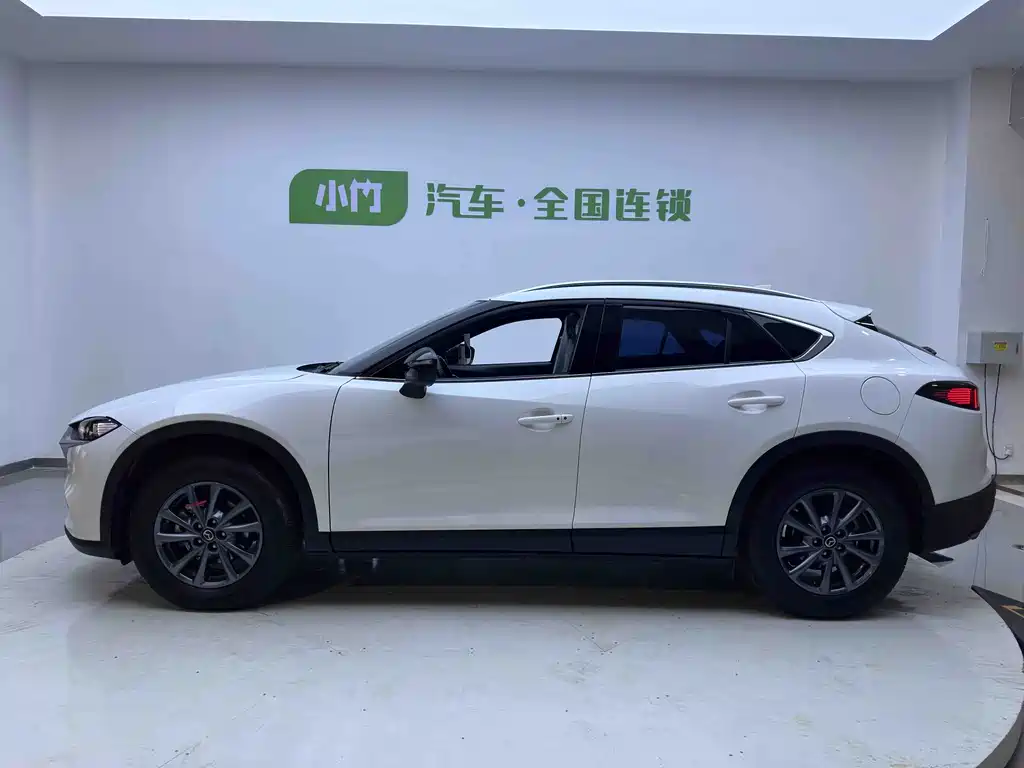 Mazda CX-4 2021 2.0L Automatic FWD Blue Sky Taste Edition