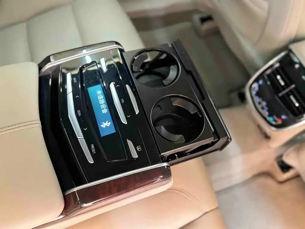 Cadillac XTS 2015 28T Luxury