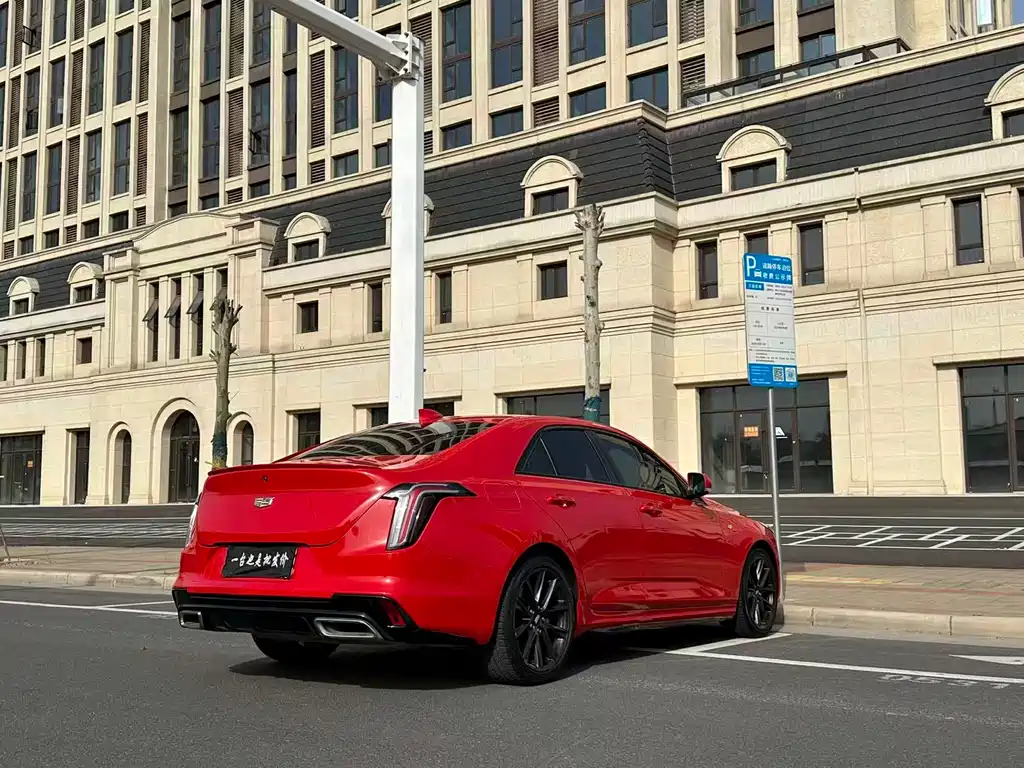 Cadillac CT4 2023 28T Premium