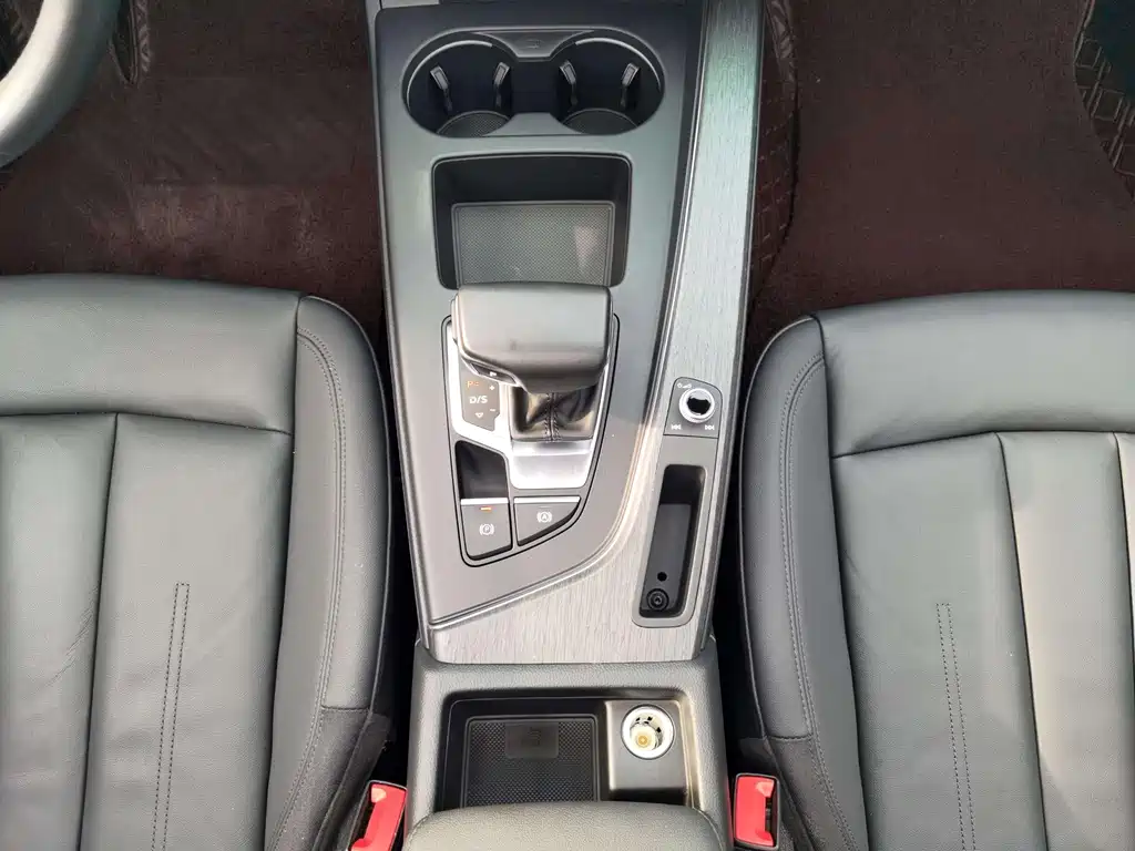 Audi A4 allroad quattro 2021